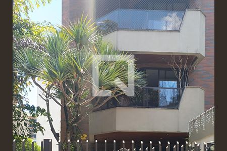 Apartamento para alugar com 178m², 3 quartos e 3 vagasFachada