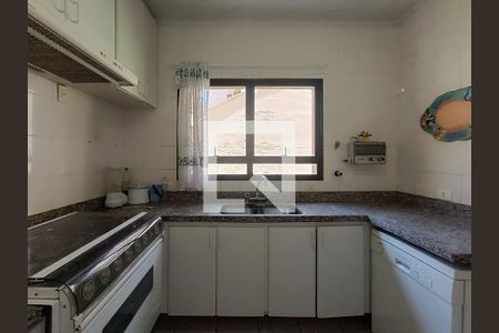Apartamento para alugar com 178m², 3 quartos e 3 vagasCozinha