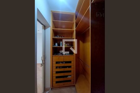 Apartamento para alugar com 178m², 3 quartos e 3 vagasSuíte 3 - Closet