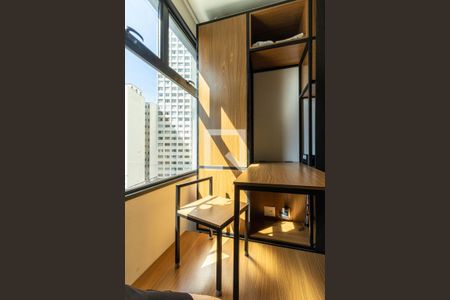 Studio - Mesa Retrátil de kitnet/studio para alugar com 1 quarto, 11m² em Vila Buarque, São Paulo
