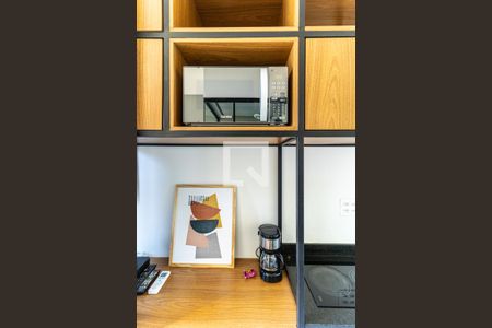 Cozinha - Microondas de kitnet/studio para alugar com 1 quarto, 11m² em Vila Buarque, São Paulo