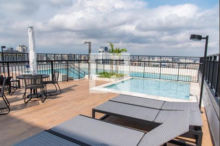 Apartamento à venda com 28m², 1 quarto e sem vagaPiscina