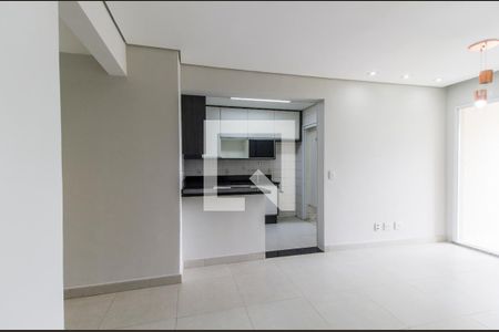 Sala de Jantar de apartamento para alugar com 3 quartos, 70m² em Jardim Tupanci, Barueri