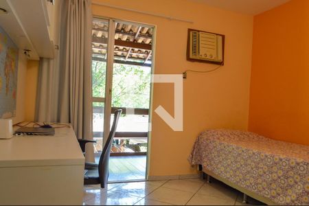 Casa de condomínio à venda com 120m², 4 quartos e 2 vagasQuarto 4