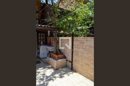 Casa de condomínio à venda com 120m², 4 quartos e 2 vagasÁrea de Serviço