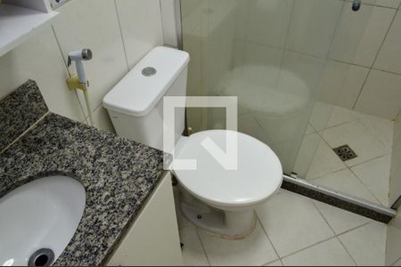 Casa de condomínio à venda com 120m², 4 quartos e 2 vagasBanheiro 2