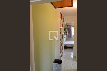 Casa de condomínio à venda com 120m², 4 quartos e 2 vagasCorredor 3° andar 