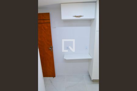 Casa de condomínio à venda com 120m², 4 quartos e 2 vagasCozinha