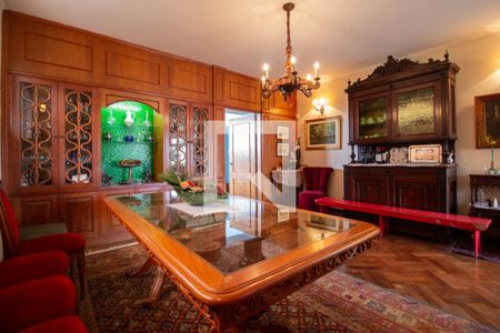 Sala de casa à venda com 5 quartos, 950m² em Vila São José, São Paulo