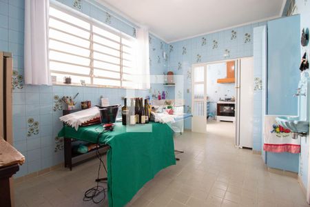 Casa à venda com 950m², 5 quartos e 4 vagasCozinha