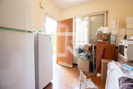 Casa à venda com 950m², 5 quartos e 4 vagasQuarto de Serviço