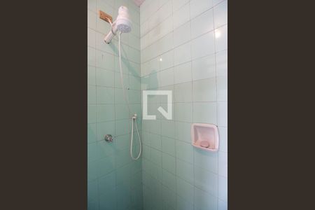 Casa à venda com 950m², 5 quartos e 4 vagasBanheiro de serviço