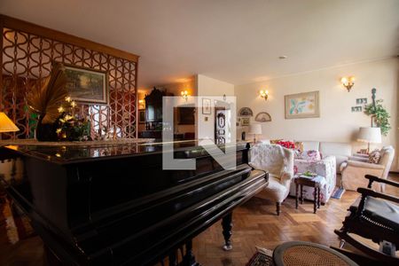 Sala de casa à venda com 5 quartos, 950m² em Vila São José, São Paulo