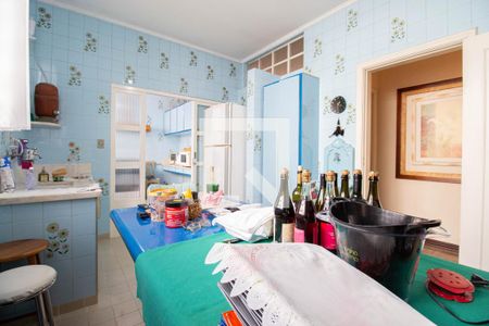 Casa à venda com 950m², 5 quartos e 4 vagasCozinha