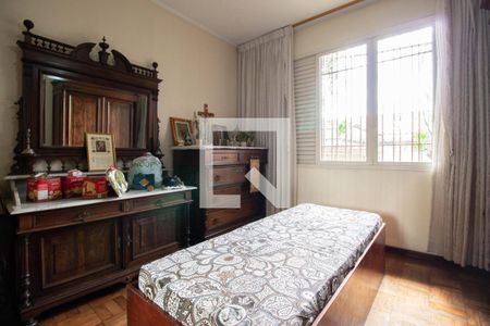 Casa à venda com 950m², 5 quartos e 4 vagasQuarto 1