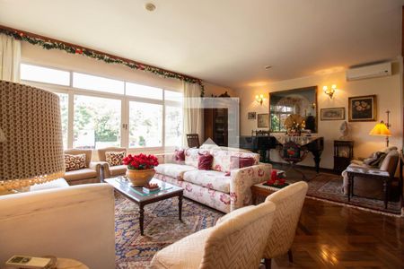 Sala de casa à venda com 5 quartos, 950m² em Vila São José, São Paulo