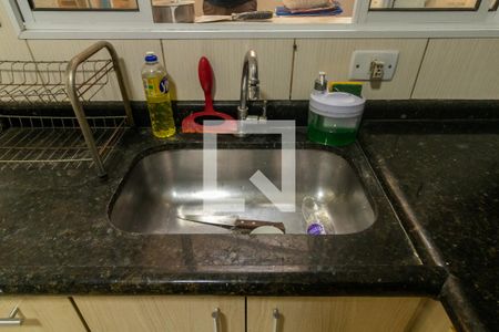 Casa de condomínio para alugar com 76m², 2 quartos e 1 vagaCozinha