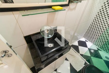 Casa de condomínio para alugar com 76m², 2 quartos e 1 vagaBanheiro