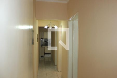 Corredor  da sala para os quartos e cozinha de casa à venda com 3 quartos, 140m² em Vila Capitao Rabelo, Guarulhos