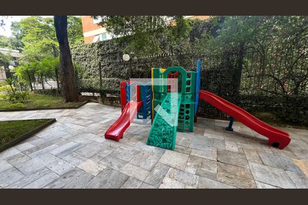 Apartamento para alugar com 150m², 3 quartos e 1 vagaPlayground