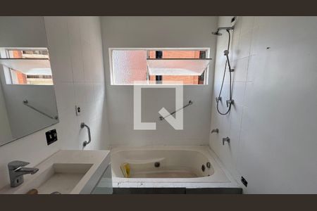 Apartamento para alugar com 150m², 3 quartos e 1 vagaBanheiro 2