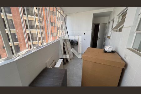 Apartamento para alugar com 150m², 3 quartos e 1 vagaÁrea de Serviço