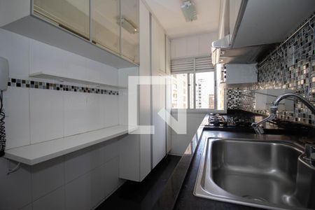Apartamento para alugar com 55m², 2 quartos e 1 vaga Apartamento para alugar com 55m², 2 quartos e 1 vagaCozinha e Área de Serviço