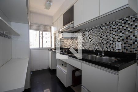 Apartamento para alugar com 55m², 2 quartos e 1 vaga Apartamento para alugar com 55m², 2 quartos e 1 vagaCozinha e Área de Serviço