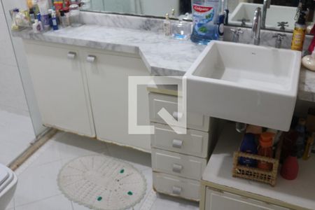 Apartamento para alugar com 148m², 3 quartos e 3 vagasBanheiro da Suíte 1