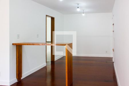 Sala de apartamento à venda com 3 quartos, 139m² em Barra da Tijuca, Rio de Janeiro