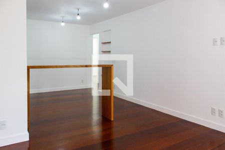 Sala de apartamento à venda com 3 quartos, 139m² em Barra da Tijuca, Rio de Janeiro