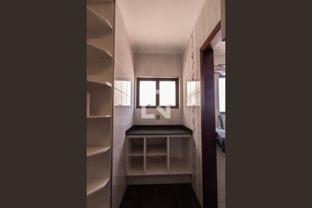 Apartamento para alugar com 154m², 3 quartos e sem vaga Apartamento para alugar com 154m², 3 quartos e sem vagaCozinha