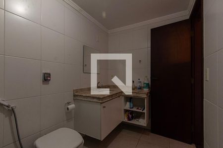 Apartamento para alugar com 154m², 3 quartos e sem vaga Apartamento para alugar com 154m², 3 quartos e sem vagaBanheiro1
