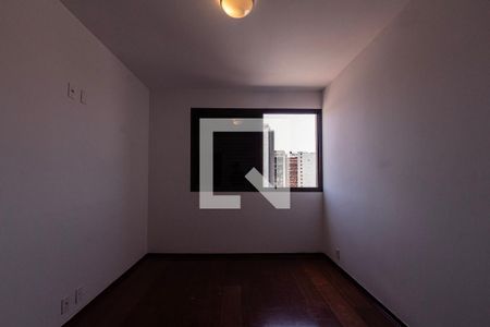 Apartamento para alugar com 154m², 3 quartos e sem vaga Apartamento para alugar com 154m², 3 quartos e sem vagaQuarto 2