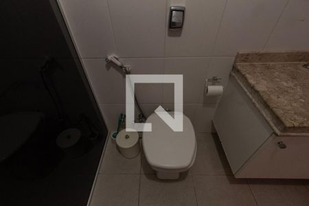 Apartamento para alugar com 154m², 3 quartos e sem vaga Apartamento para alugar com 154m², 3 quartos e sem vagaBanheiro1