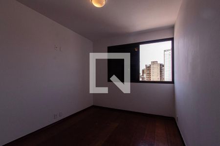 Apartamento para alugar com 154m², 3 quartos e sem vaga Apartamento para alugar com 154m², 3 quartos e sem vagaQuarto 2