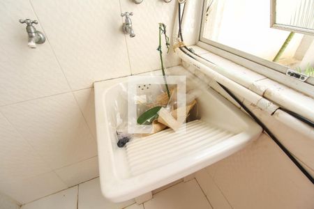 Apartamento para alugar com 80m², 2 quartos e 1 vagaÁrea de Serviço