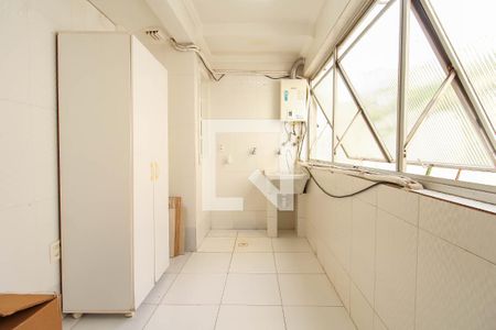 Apartamento para alugar com 80m², 2 quartos e 1 vagaÁrea de Serviço