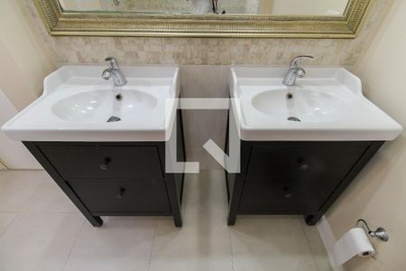 Apartamento para alugar com 80m², 2 quartos e 1 vagaBanheiro da Suíte