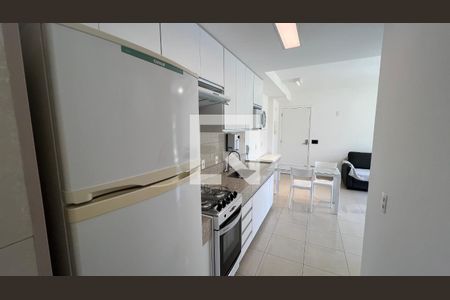 Apartamento para alugar com 47m², 1 quarto e 2 vagas Apartamento para alugar com 47m², 1 quarto e 2 vagasCozinha - Armários