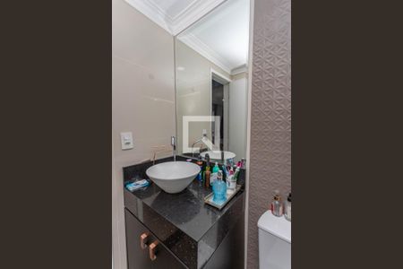 Apartamento à venda com 80m², 3 quartos e 2 vagasBanheiro social