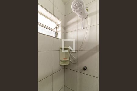 Banheiro - Chuveiro de kitnet/studio para alugar com 1 quarto, 27m² em Campos Elíseos, São Paulo