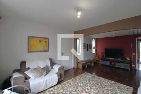 Sala de casa à venda com 3 quartos, 230m² em Vila São Paulo, São Paulo