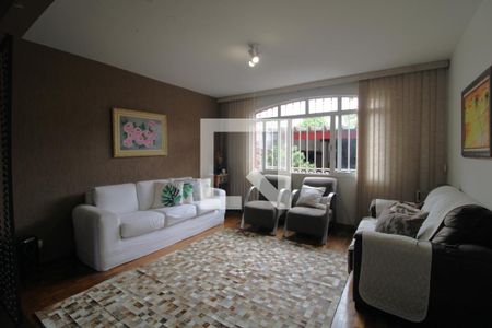 Sala de casa à venda com 3 quartos, 230m² em Vila São Paulo, São Paulo