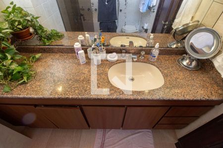 Apartamento à venda com 135m², 3 quartos e 1 vagaBanheiro 1