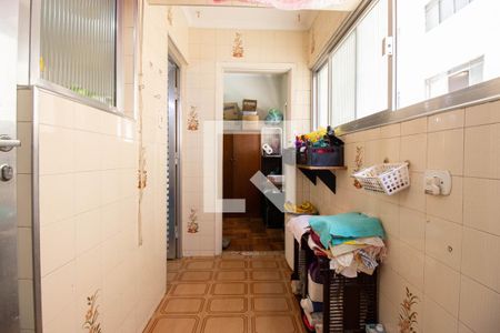 Apartamento à venda com 135m², 3 quartos e 1 vagaÁrea de Serviço