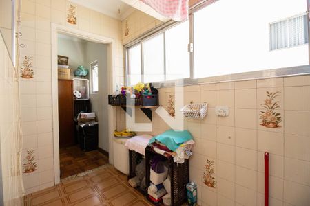 Apartamento à venda com 135m², 3 quartos e 1 vagaÁrea de Serviço