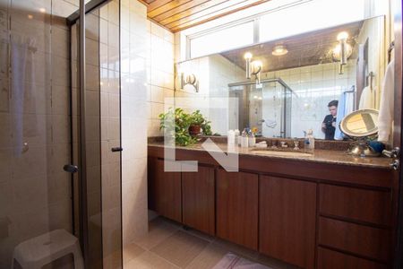 Apartamento à venda com 135m², 3 quartos e 1 vagaBanheiro 1