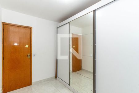 Quarto 1 de apartamento para alugar com 2 quartos, 42m² em Vila Nova Bonsucesso, Guarulhos