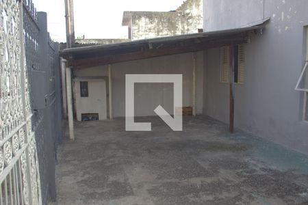 Casa para alugar com 54m², 2 quartos e 3 vagas Casa para alugar com 54m², 2 quartos e 3 vagasÁrea Externa
